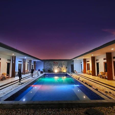 Morika Inn Waikabubak Luaran gambar