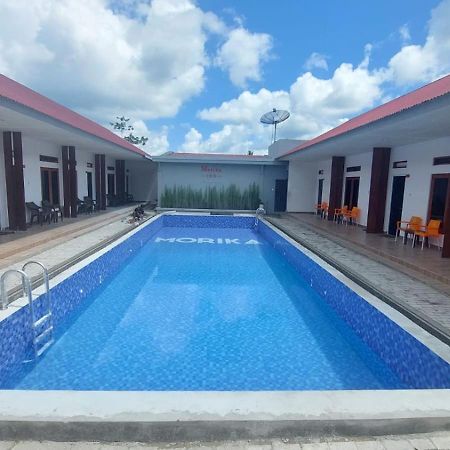 Morika Inn Waikabubak Luaran gambar